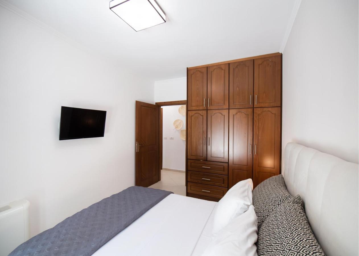 Peratzada Apartments Васілікі Екстер'єр фото