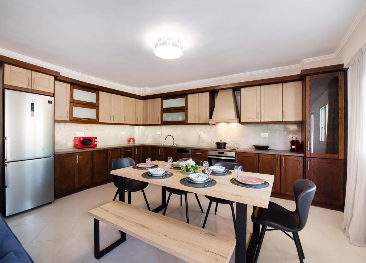 Peratzada Apartments Васілікі Екстер'єр фото